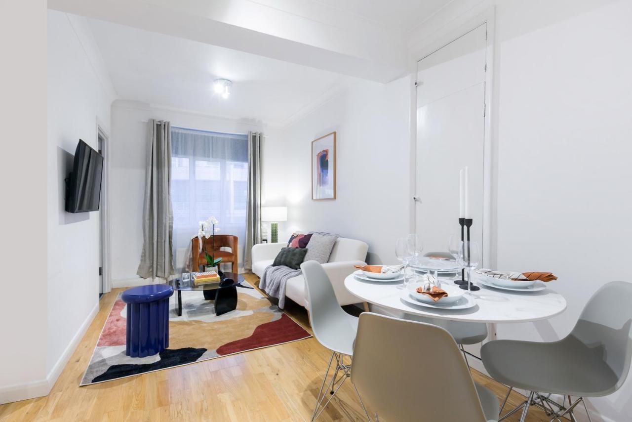 Perfectly Located 1 Bed Apartment Above Tube Station London Luaran gambar